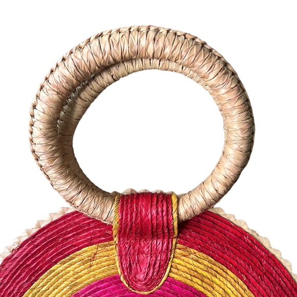 Rainbow Shaped Pink Yellow Green Straw Rattan Scalloped Handbag Clutch Tote Bag - Picture 3 of 11